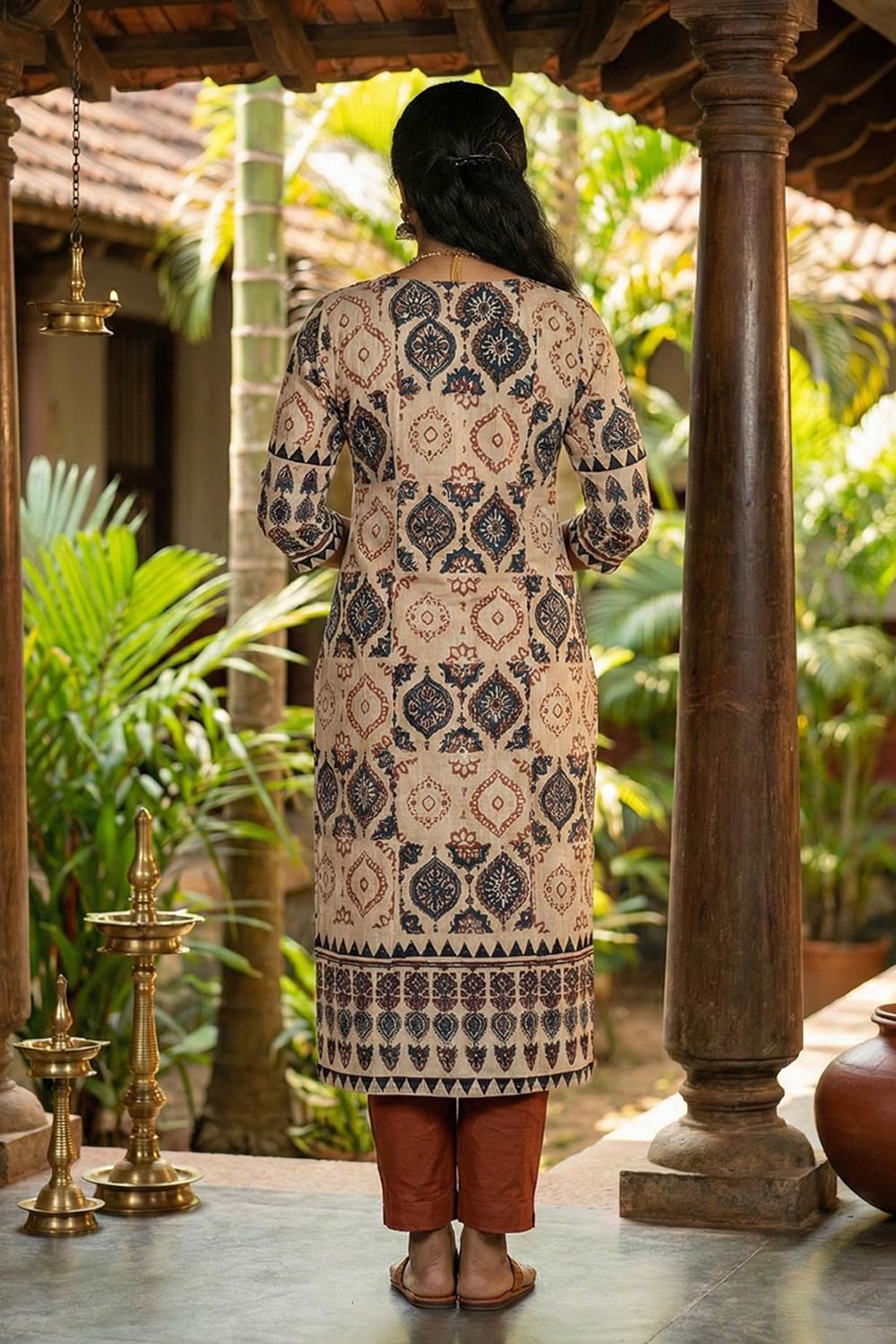 Offwhite Ajrakh Printed Red & Blue Kurti