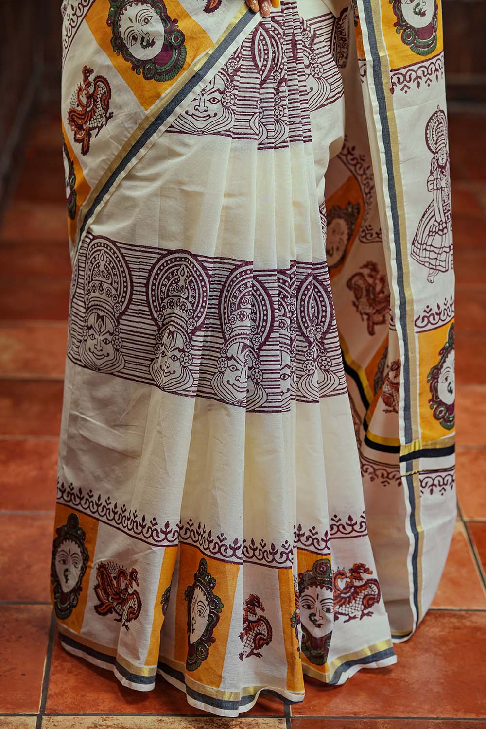 Offwhite Black & Gold Border Kadhakali Print Set Saree