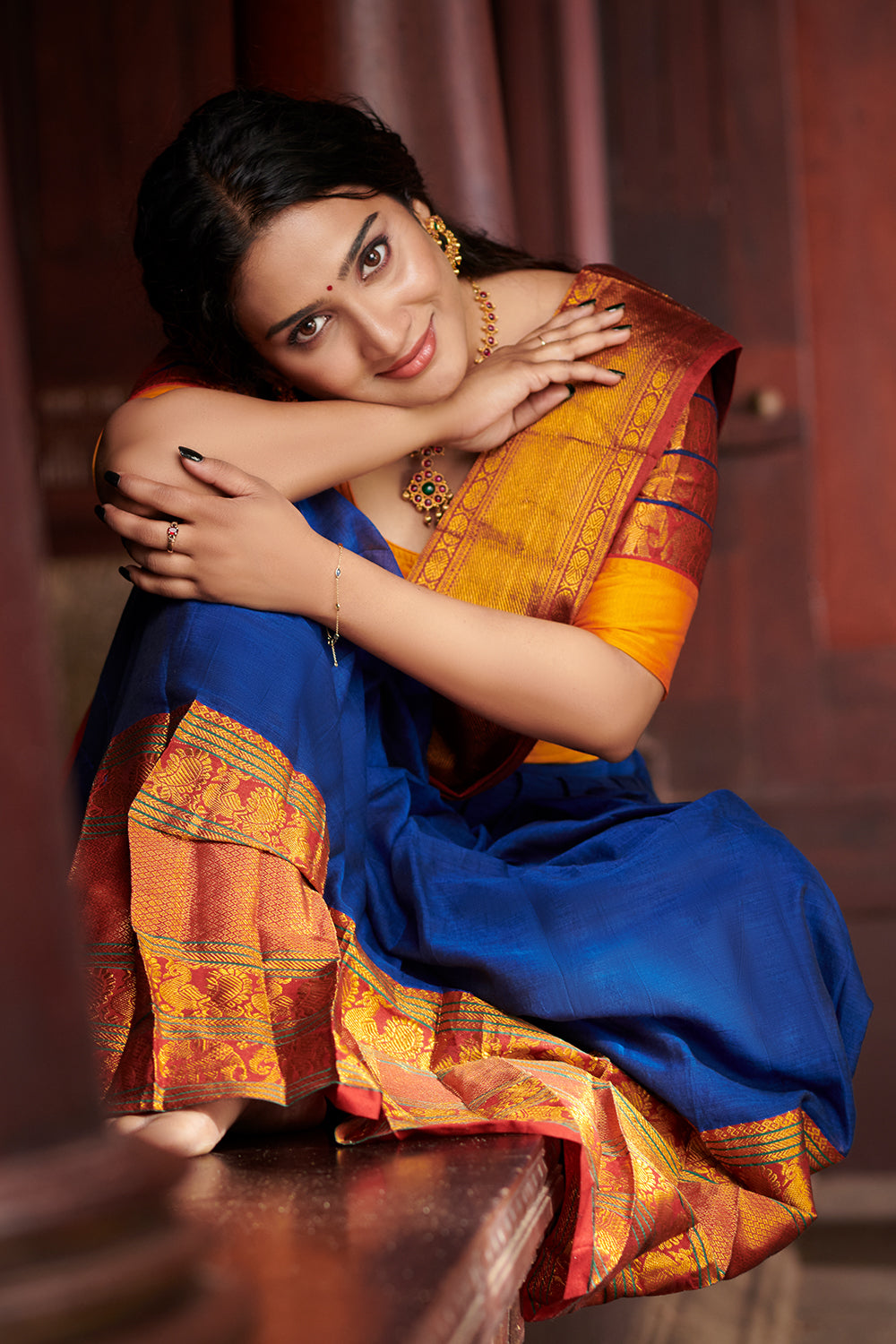 Narayan Pet Blue Dhavani Set