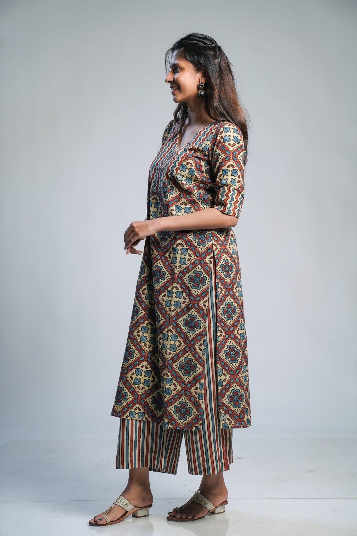Cream Ajrakh Zigzag Kurti