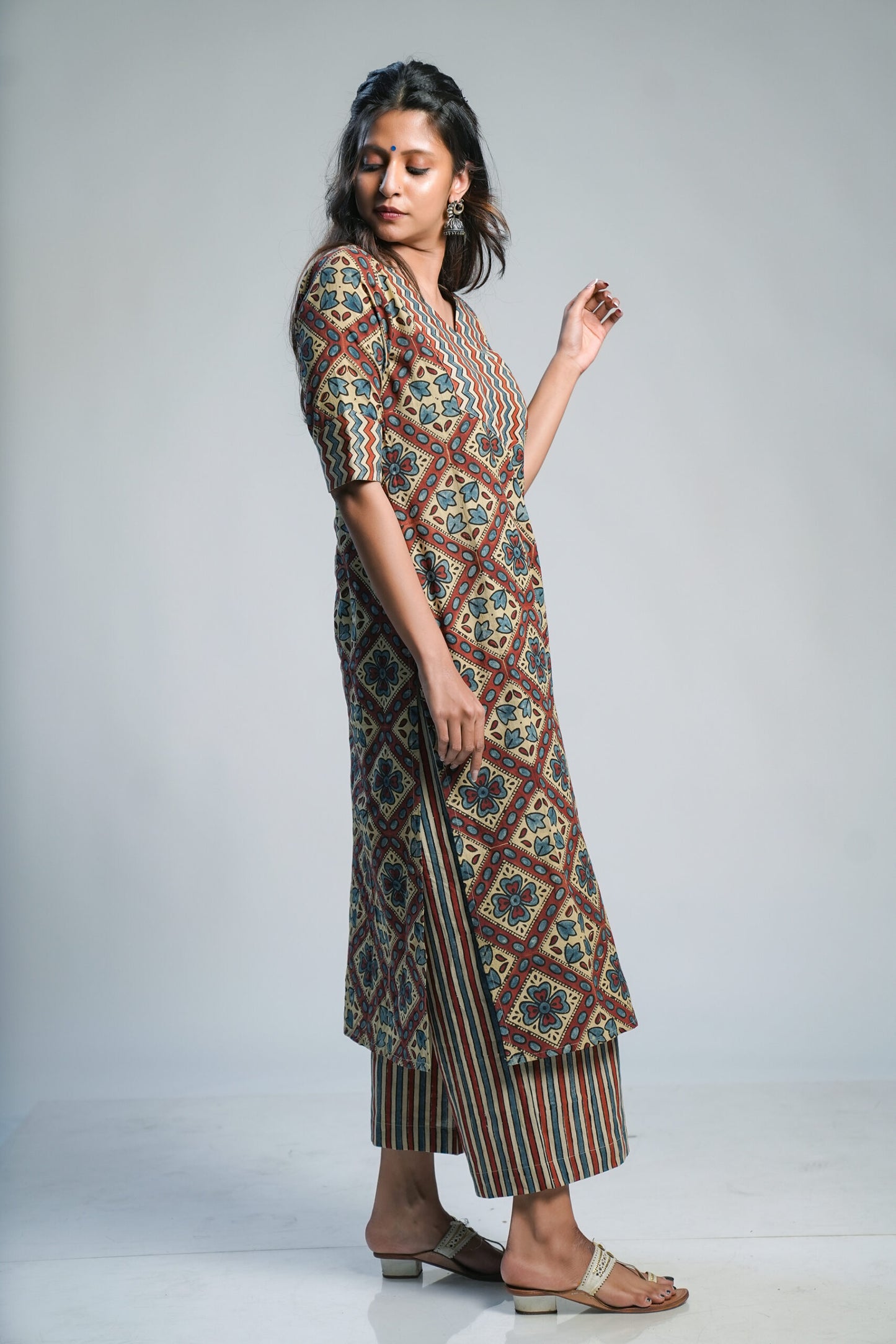 Cream Ajrakh Zigzag Kurti