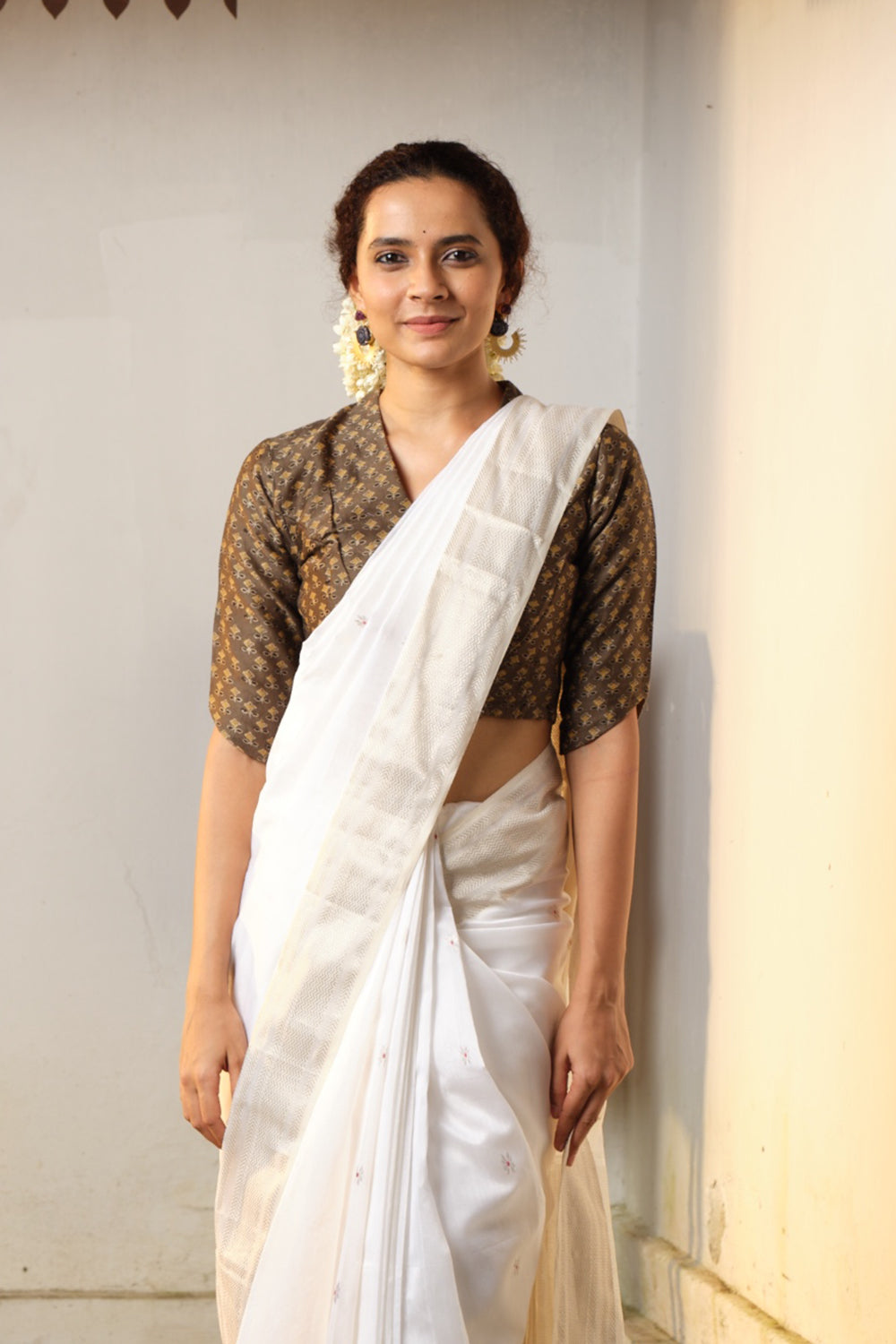 Maheshwari Off-White Saree