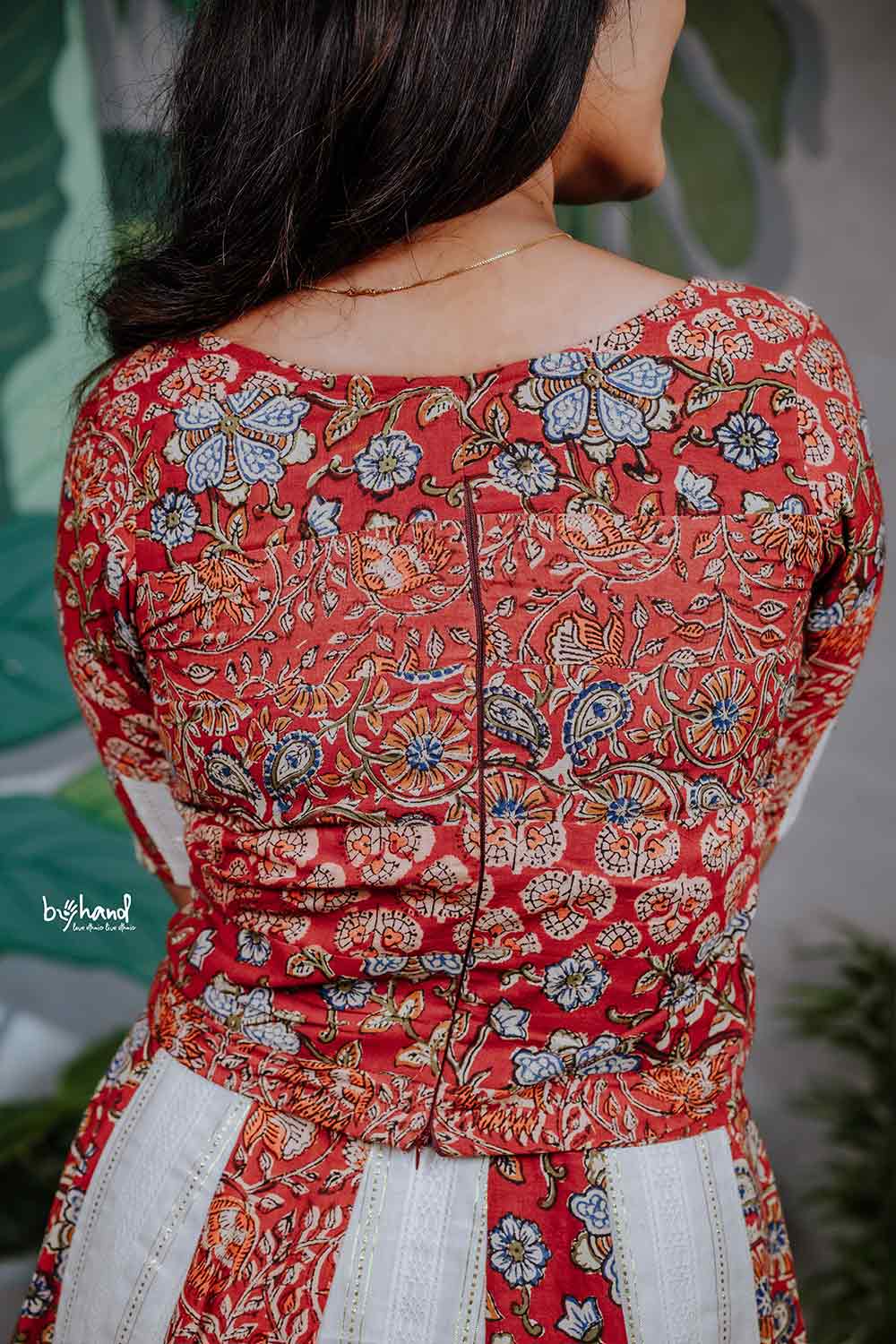 Offwhite Top & Skirt with Red Kalamkari