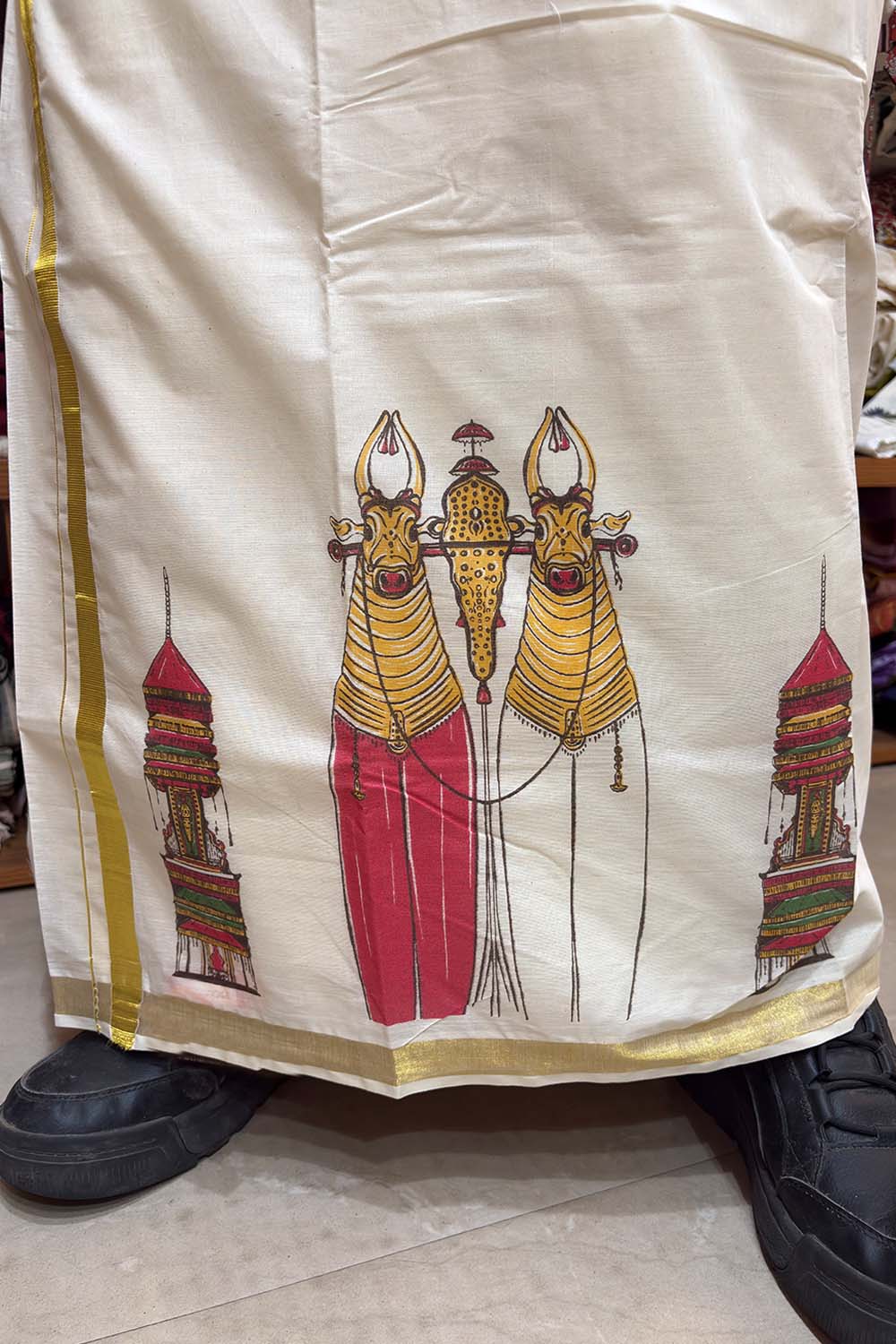 Offwhite Dhothi with Oachira Kaala Print