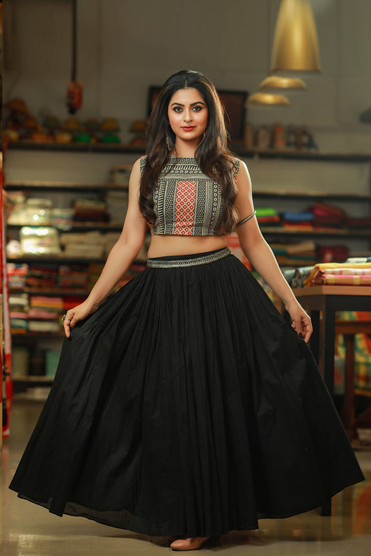Mul Cotton Black Skirt & Hand Block Printed Blouse Set