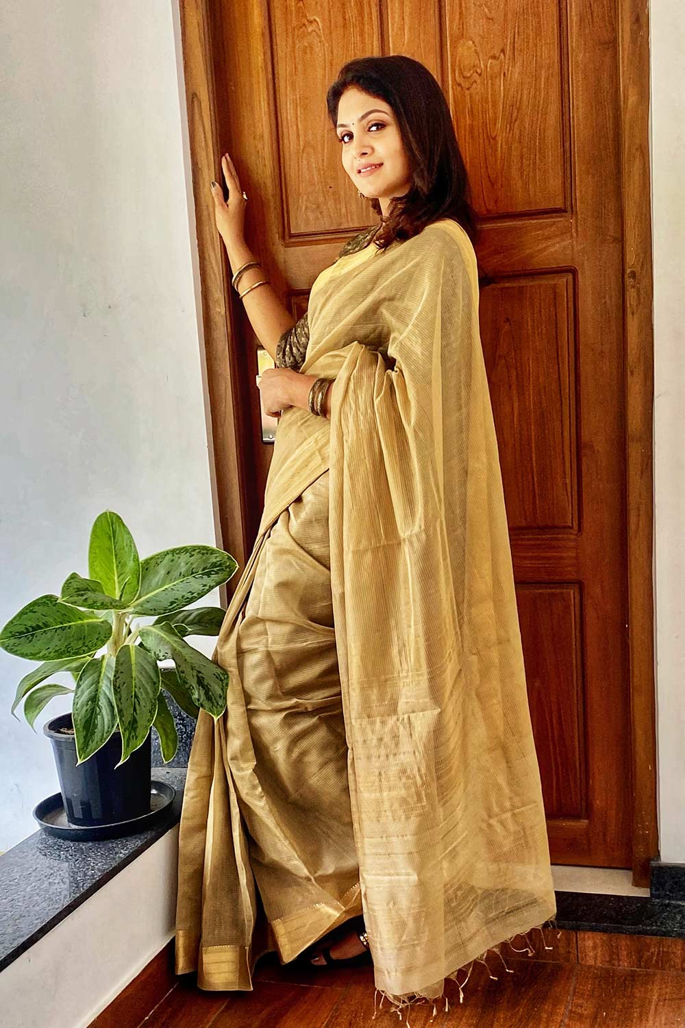 Chiku color Maheshwari Silk Saree