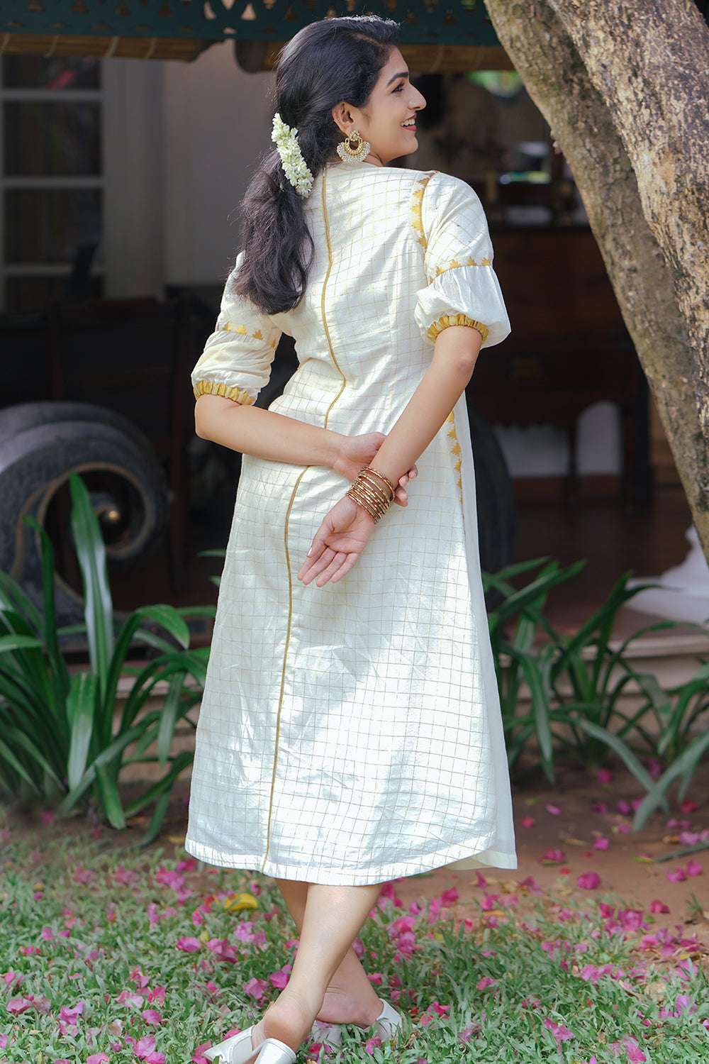 Off White 3 Panel Dress with kasavu Temple Seam