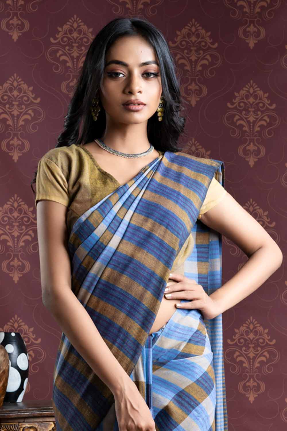 Handloom Saree with Navy Blue and Beige Checks
