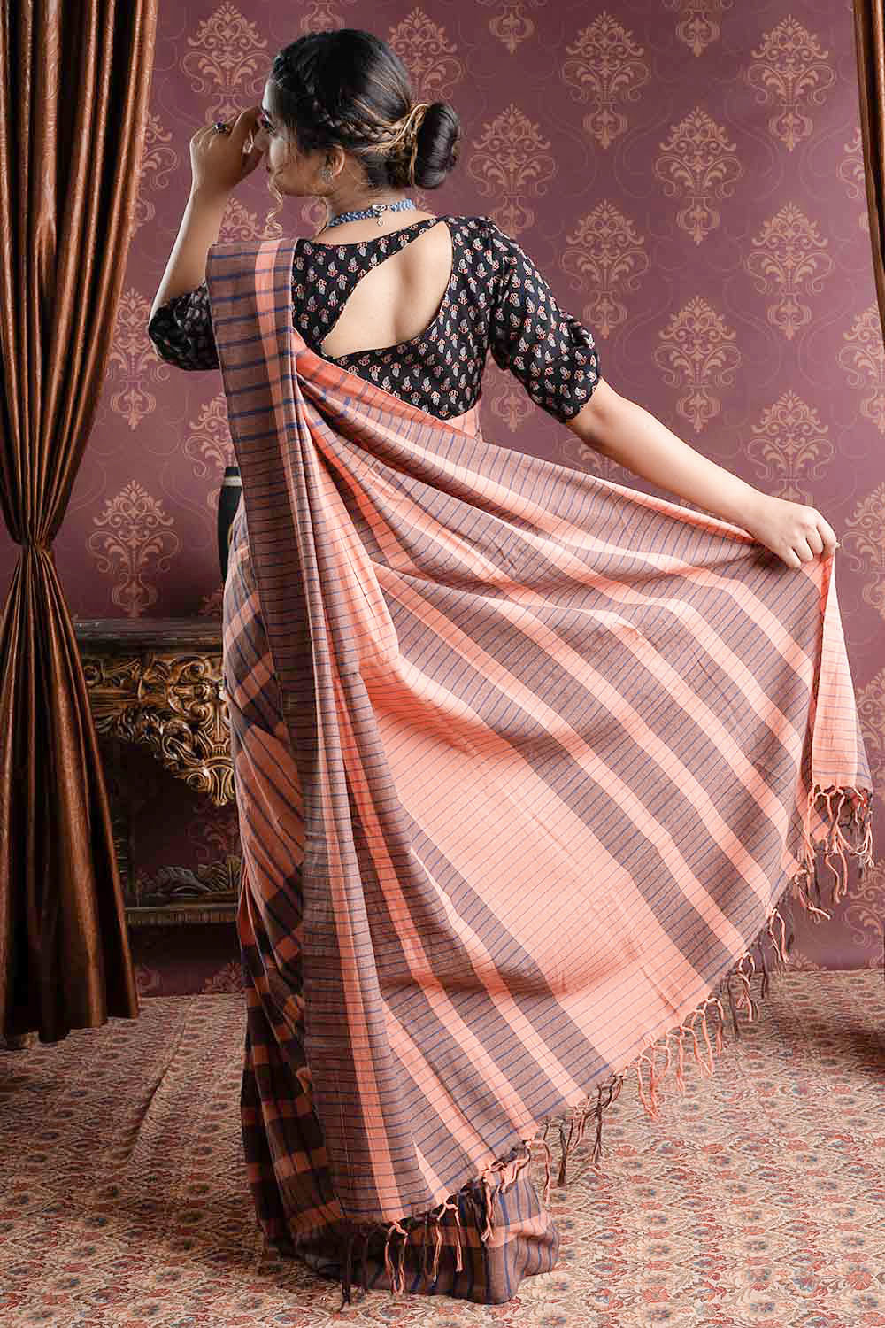Handloom Saree with Peach Base