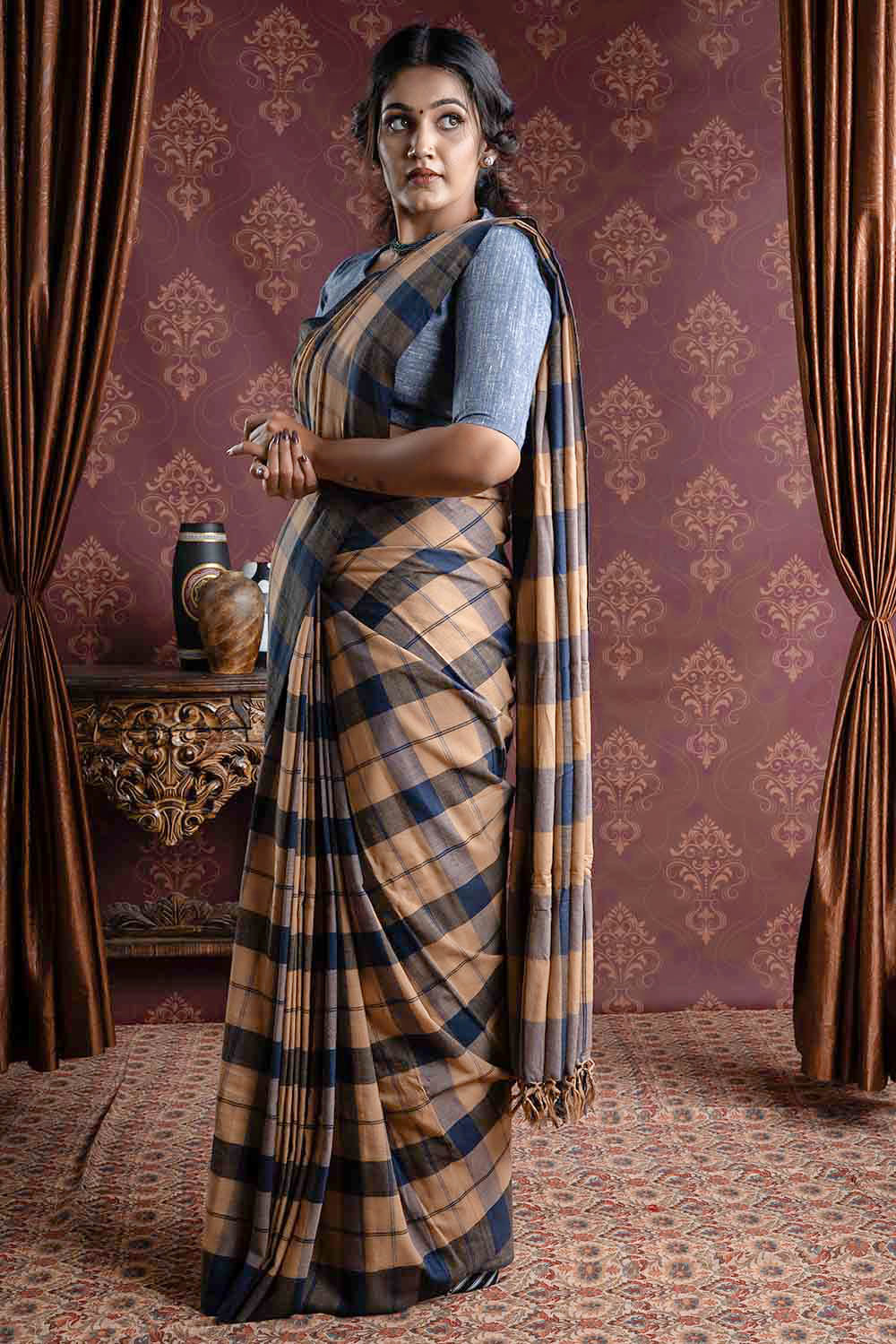 Handloom Saree with Beige and Navy Blue Checks