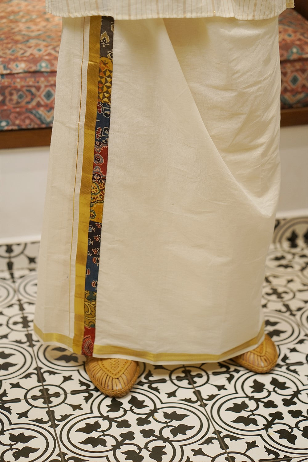 Off White Chinese Collar Full Sleeve Long Kurtha