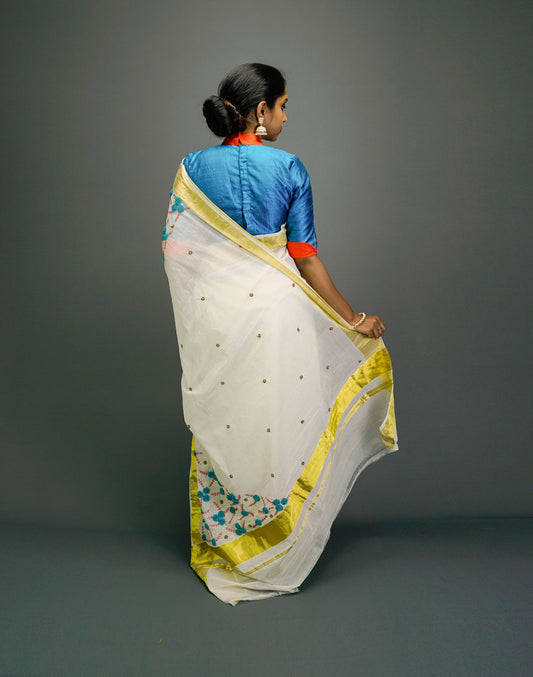 Set Saree With Hand Embroidery