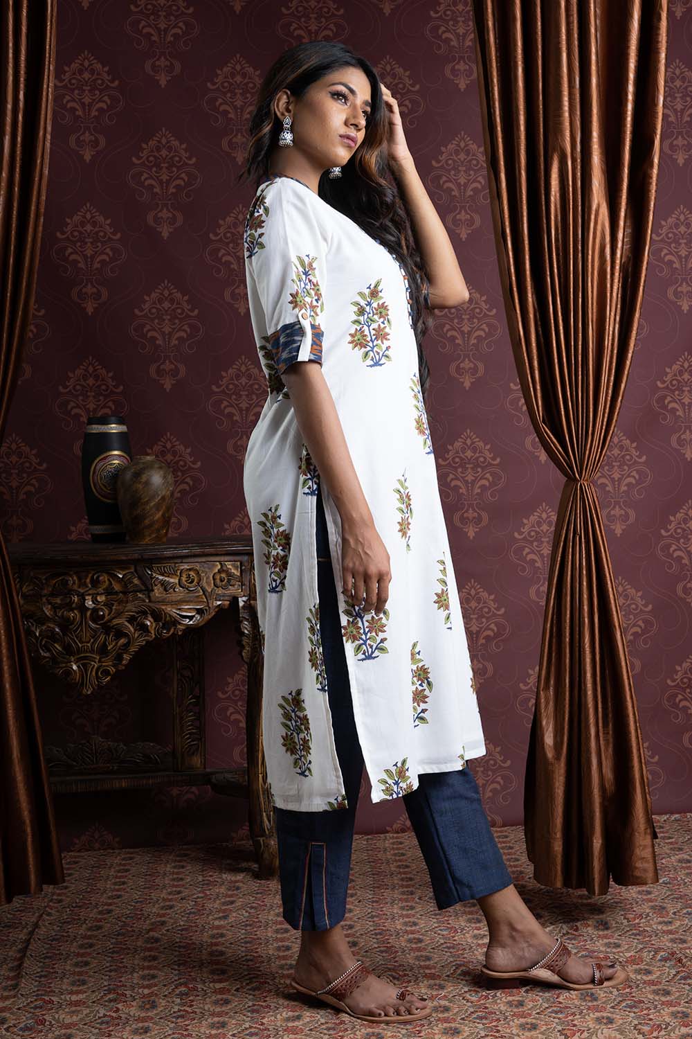 Mughal Printed Kurti With Ikat Collar And Cuff