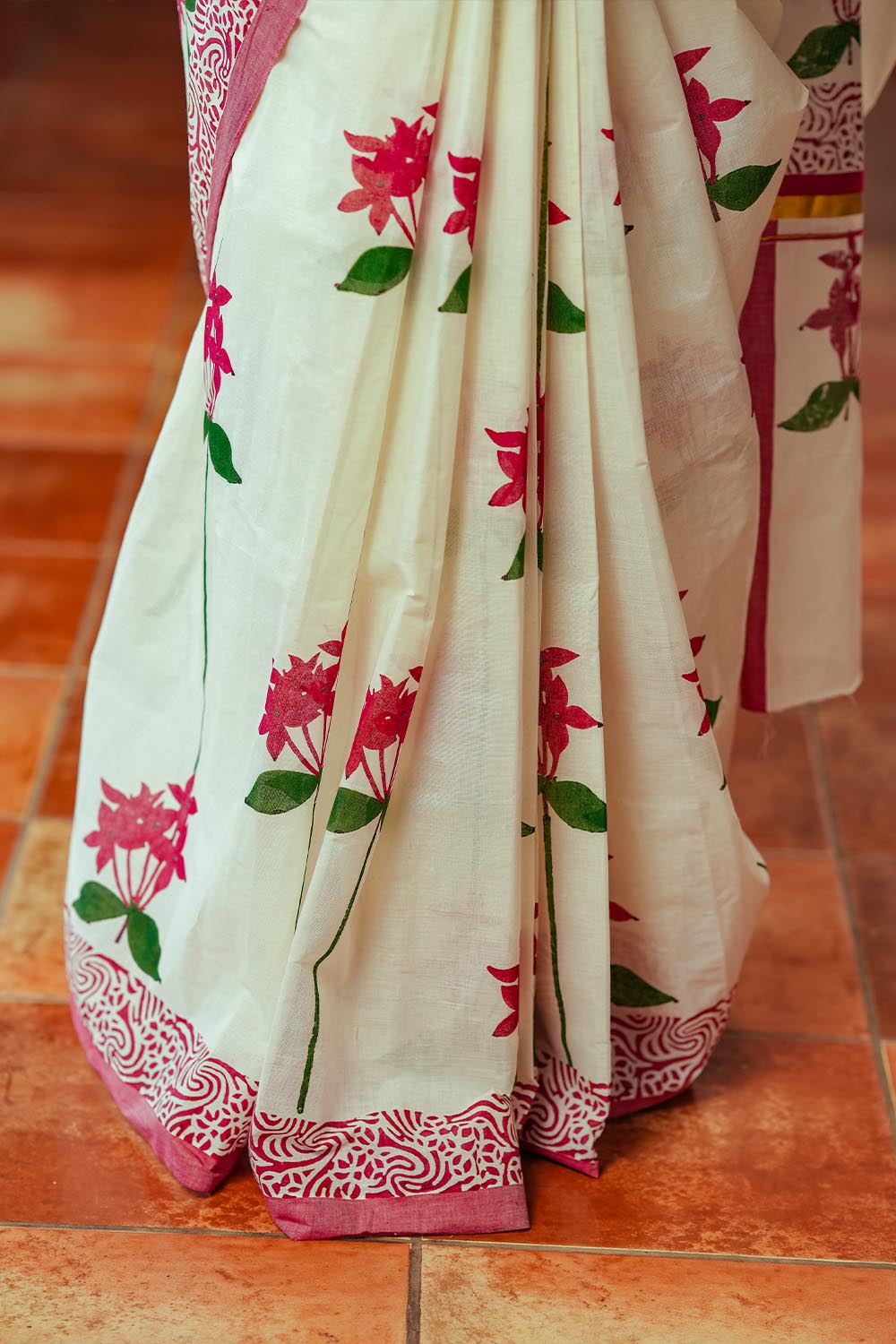 Off white set saree with Handblocked Chethipoov