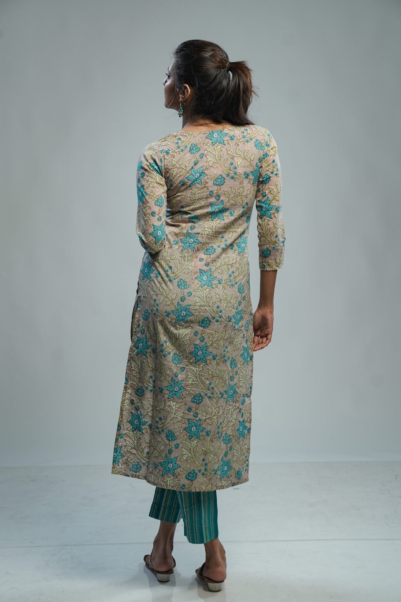 Greige & Ocean Blue Sanganeri Co-ord Set