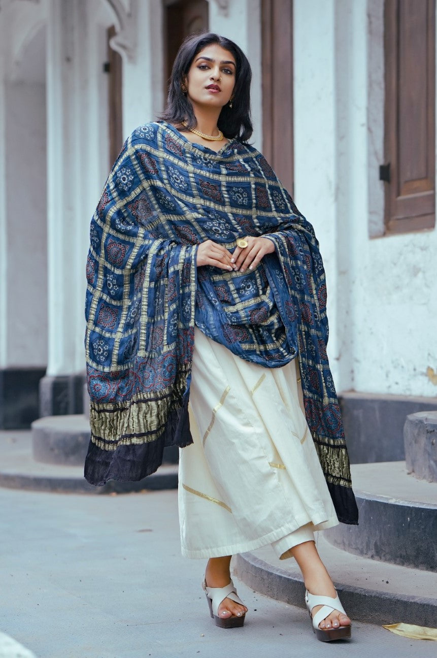 Modal Silk Chks Floral Dupatta