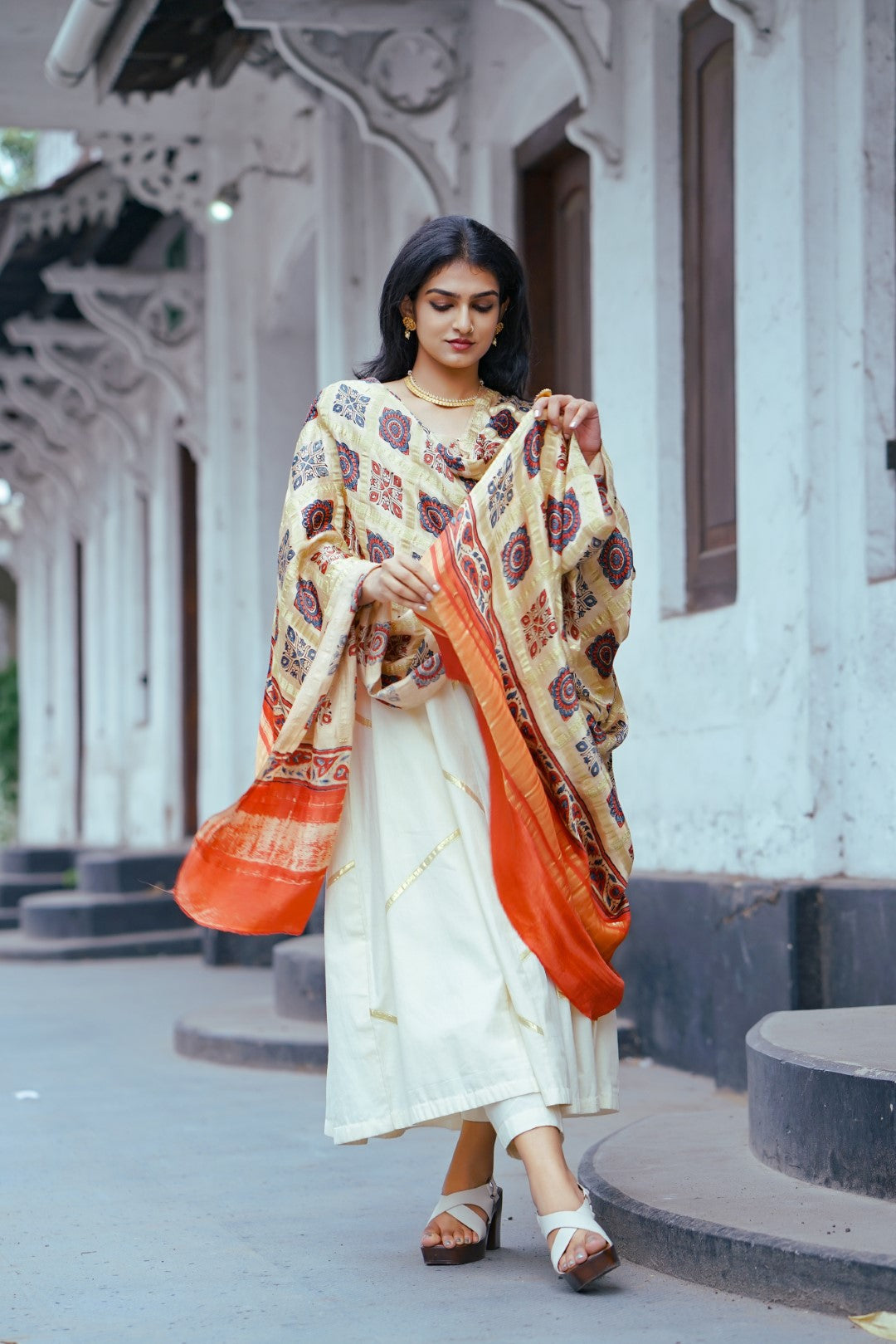 Beige & Red Base Floral Dupatta