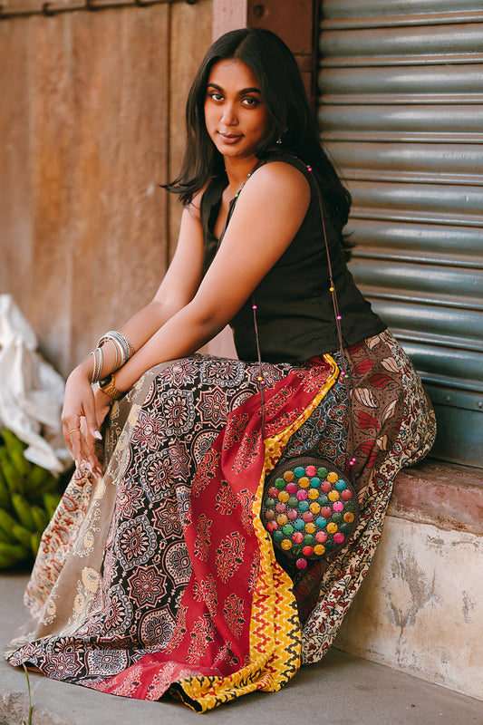 Blck Modal Silk Sleevless CropTop