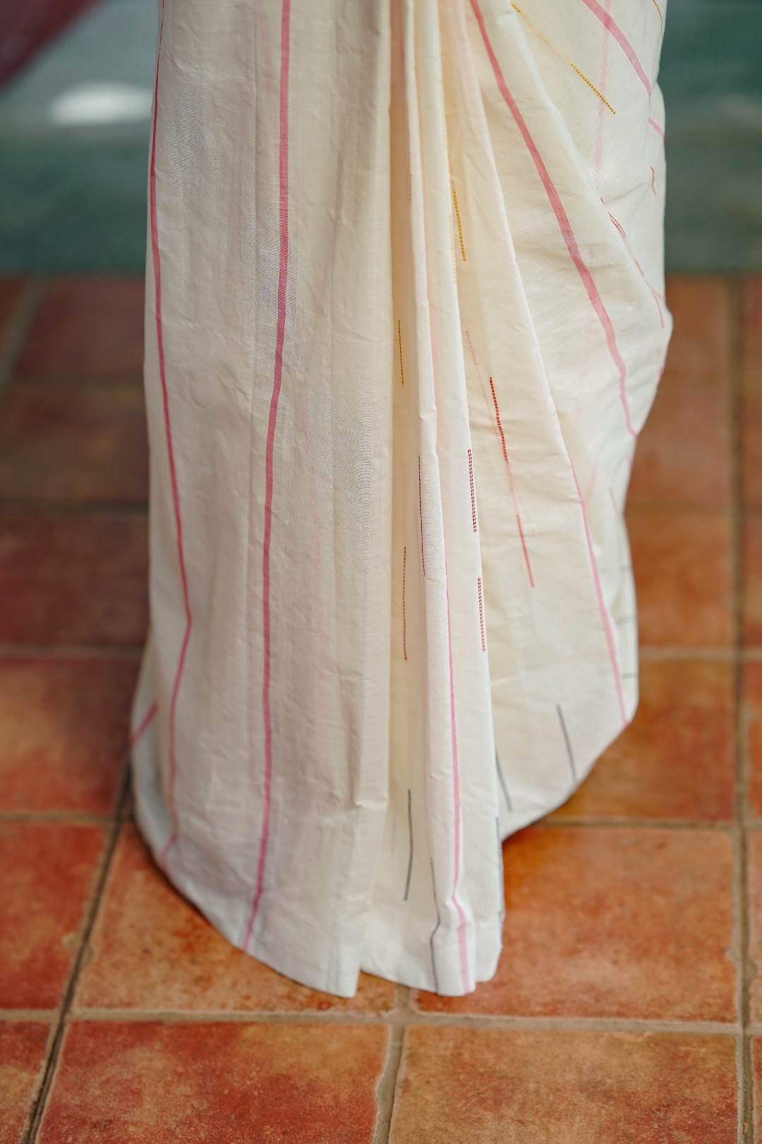 Kerala Handloom Saree with 3 Inch Pink Border