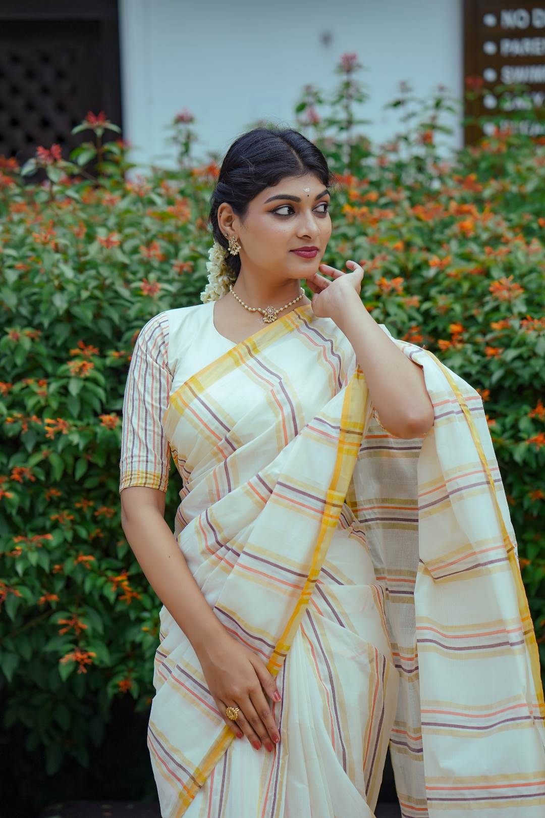 Kerala Handloom Saree with Gold Black Silver & Stripes