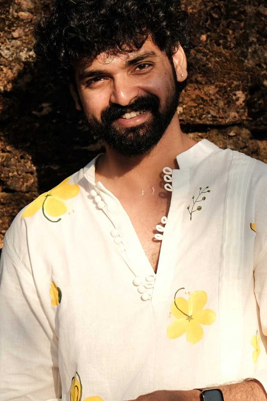 Kanikkonna Handpainted Offwhite Long Kurta