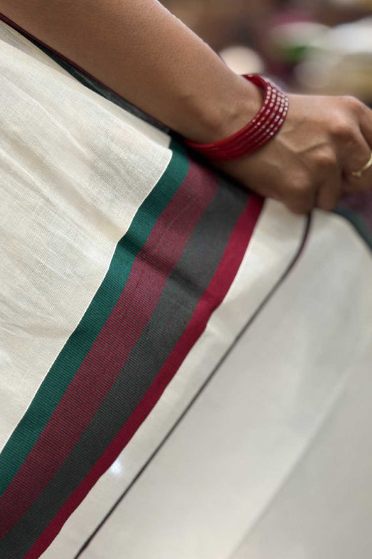 Green & Maroon Border Kerala Saree