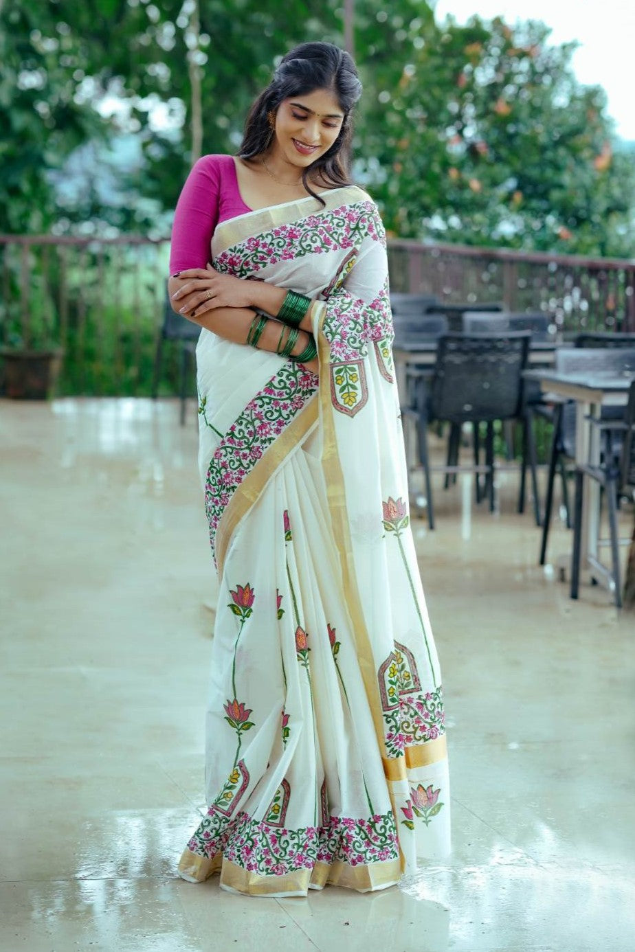 Offwhite Saree with Lotus & Flower Inside Window Print