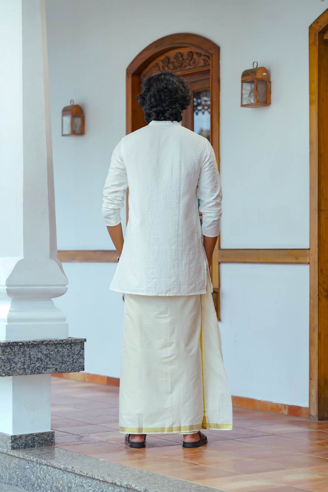 Offwhite Full Sleeve Long Kurtha with Handblock Print