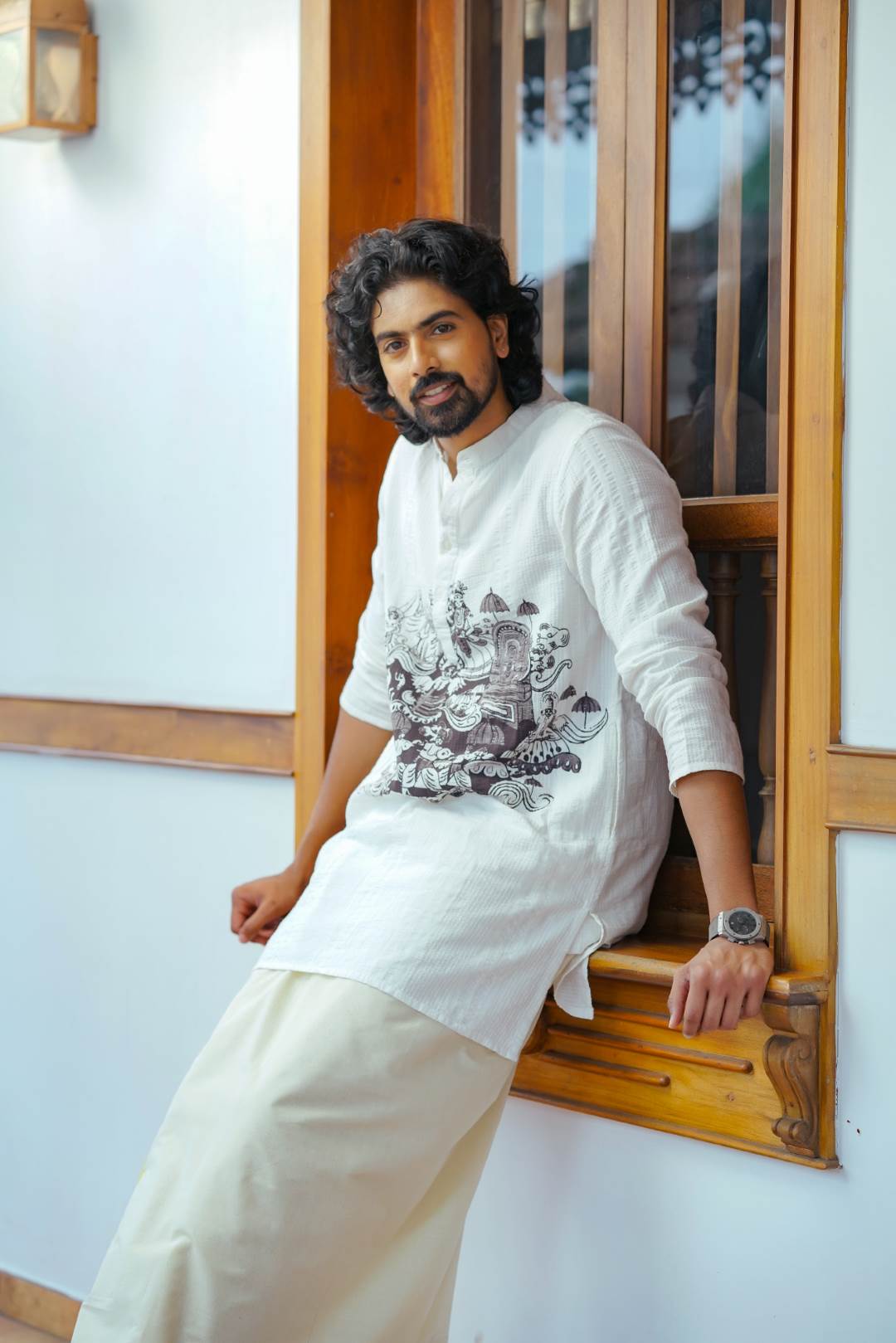 Offwhite Full Sleeve Long Kurtha with Handblock Print