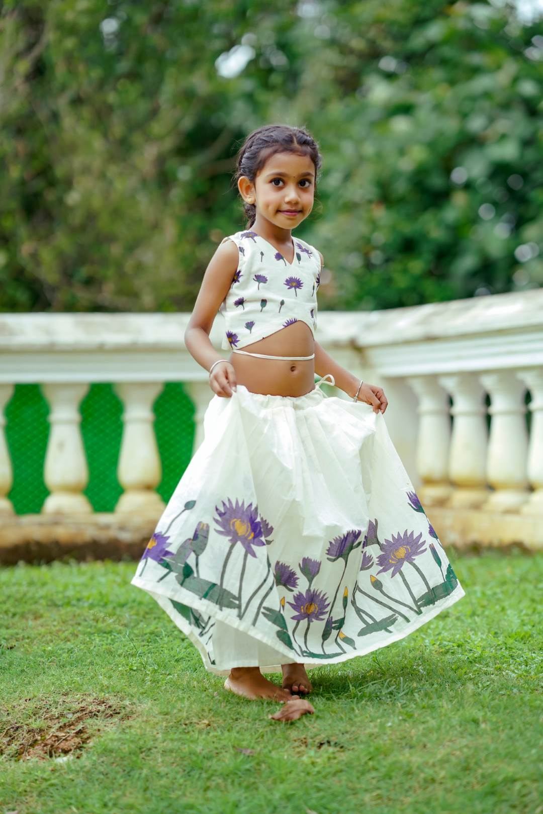Offwhite Pleated Skirt & Puffsle Top Lilly Print Set
