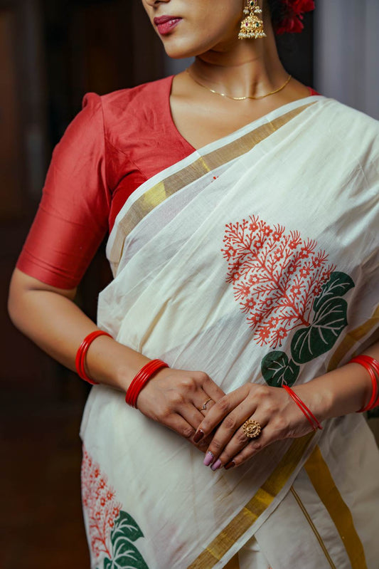 Offwhite Set Mundu Krishnakireedam Print with 1 Inch Gloden Border