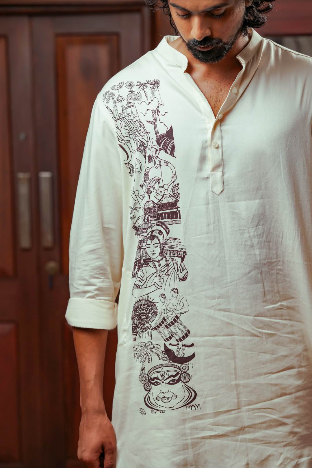 Offwhite Long Kurtha with Kerala Theme Print
