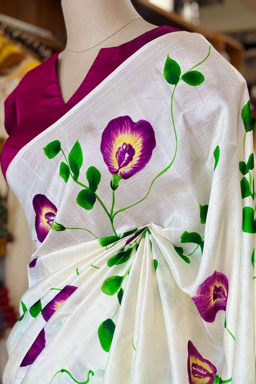 Pure Mulbery Silk Saree Hand Painted Shangupushpam