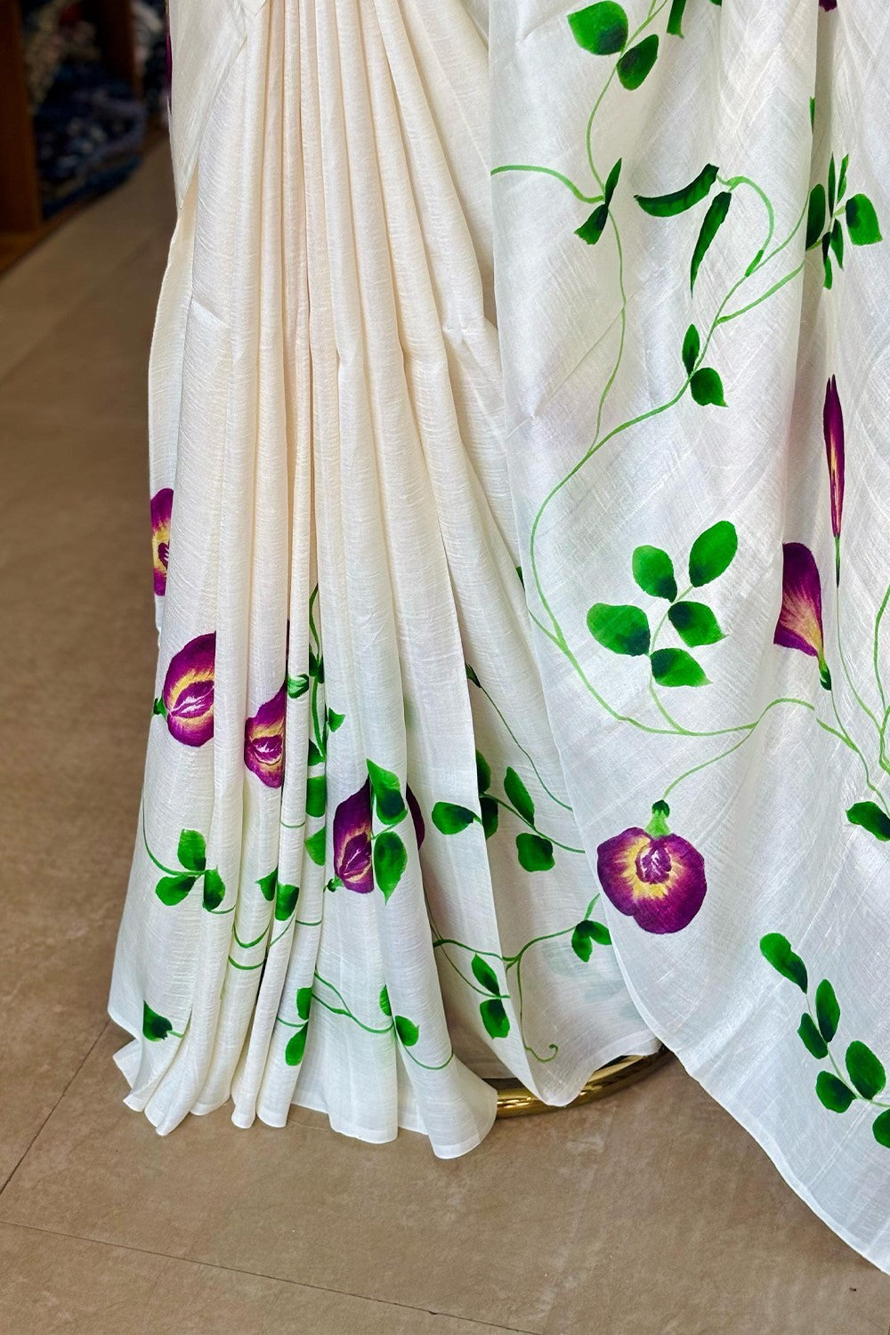 Pure Mulbery Silk Saree Hand Painted Shangupushpam