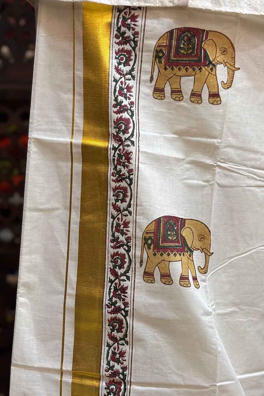 Offwhite Dhothi Elephand Handblock Print
