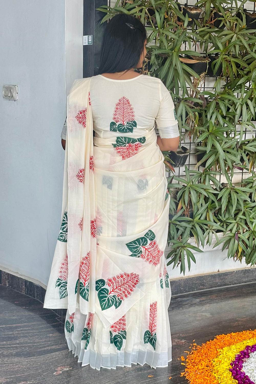Krishna Kireedam Handblock Print Dhawani Set