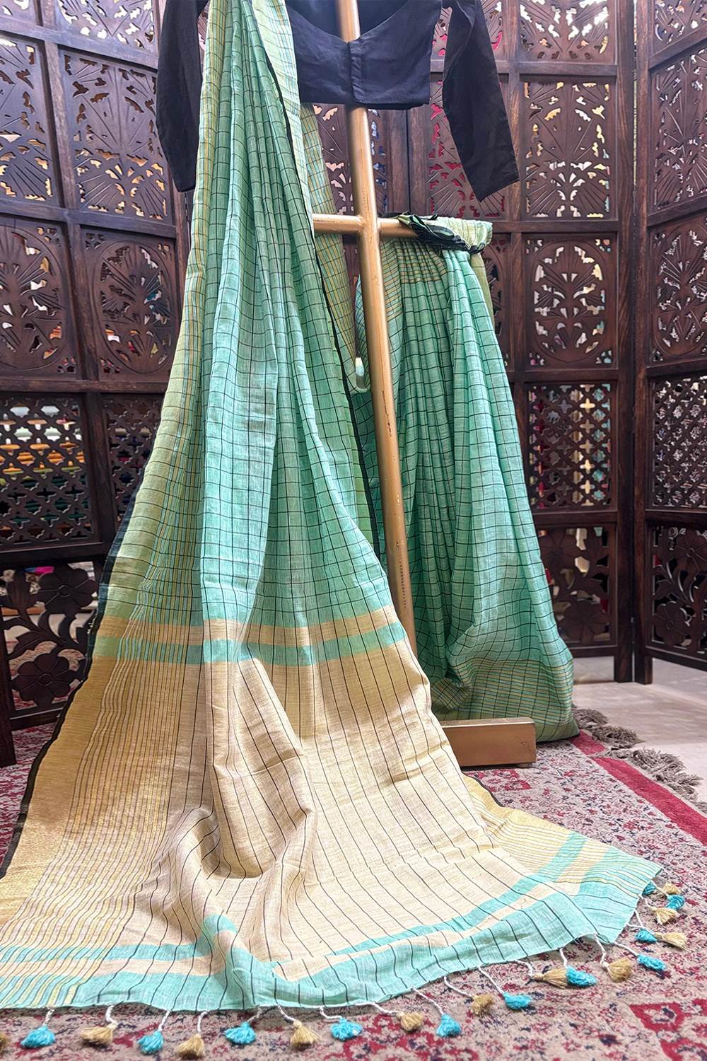 Linen Checks Border Saree