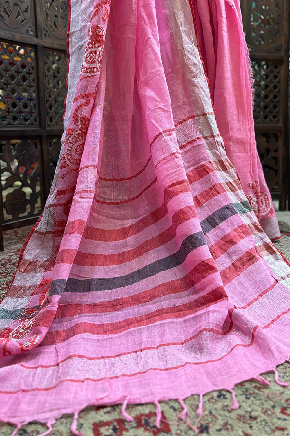 Pink Linen Saree