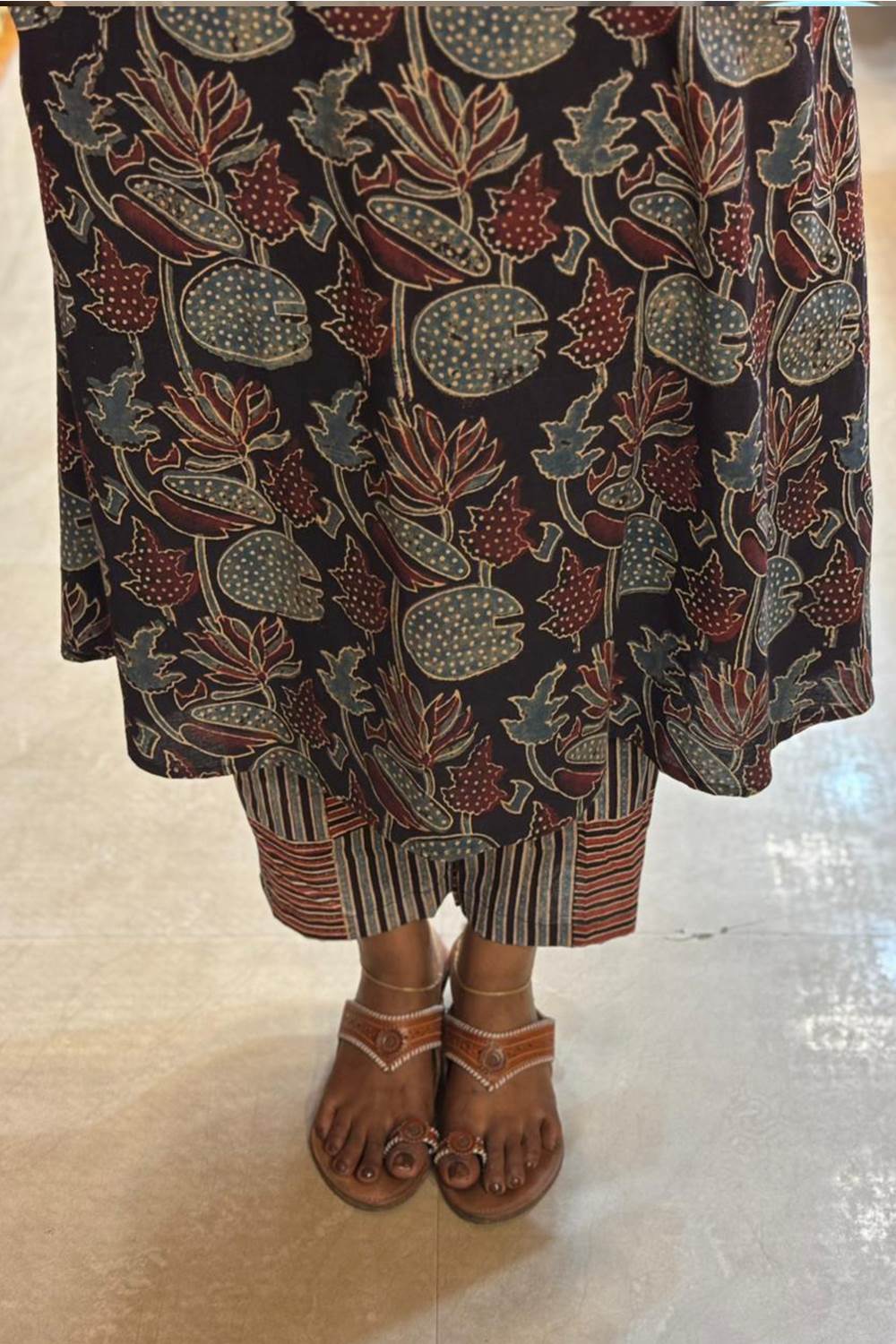 Black A Line Kurti Lotus & Leaf Print