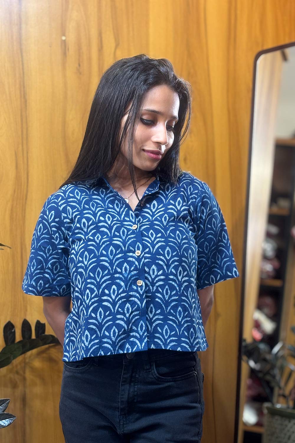 Indigo Printed crop Shirt