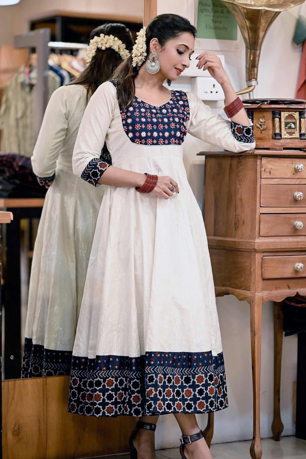 Off-white silver zari Anarkali with Embroidered Blue Ajrakh Yoke