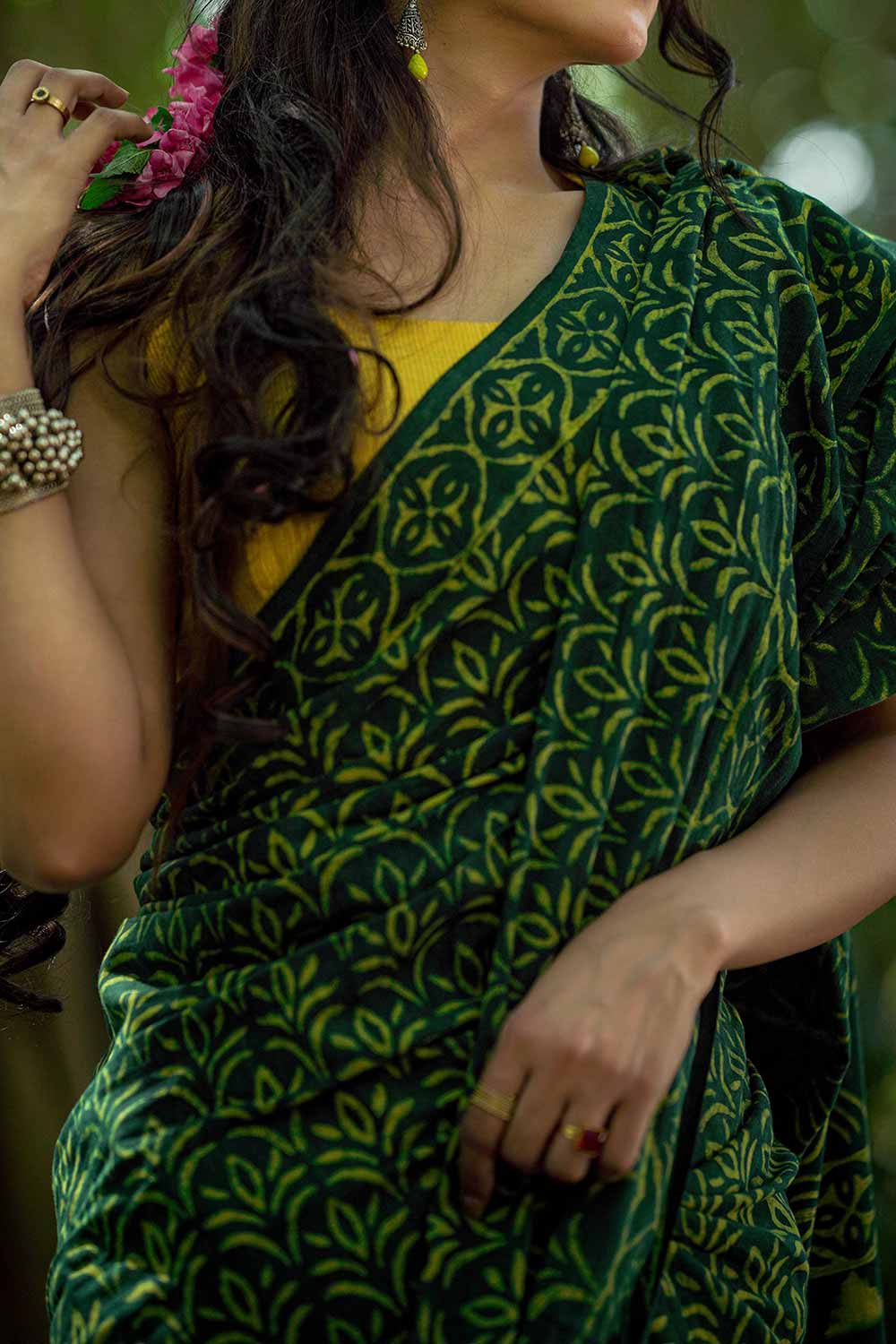 Green Base Grass Print Mul Cotton Saree