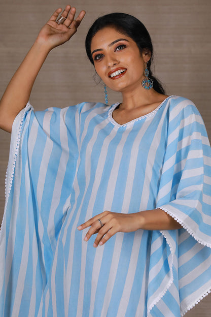 Blue And White Line Handloom Kaftan