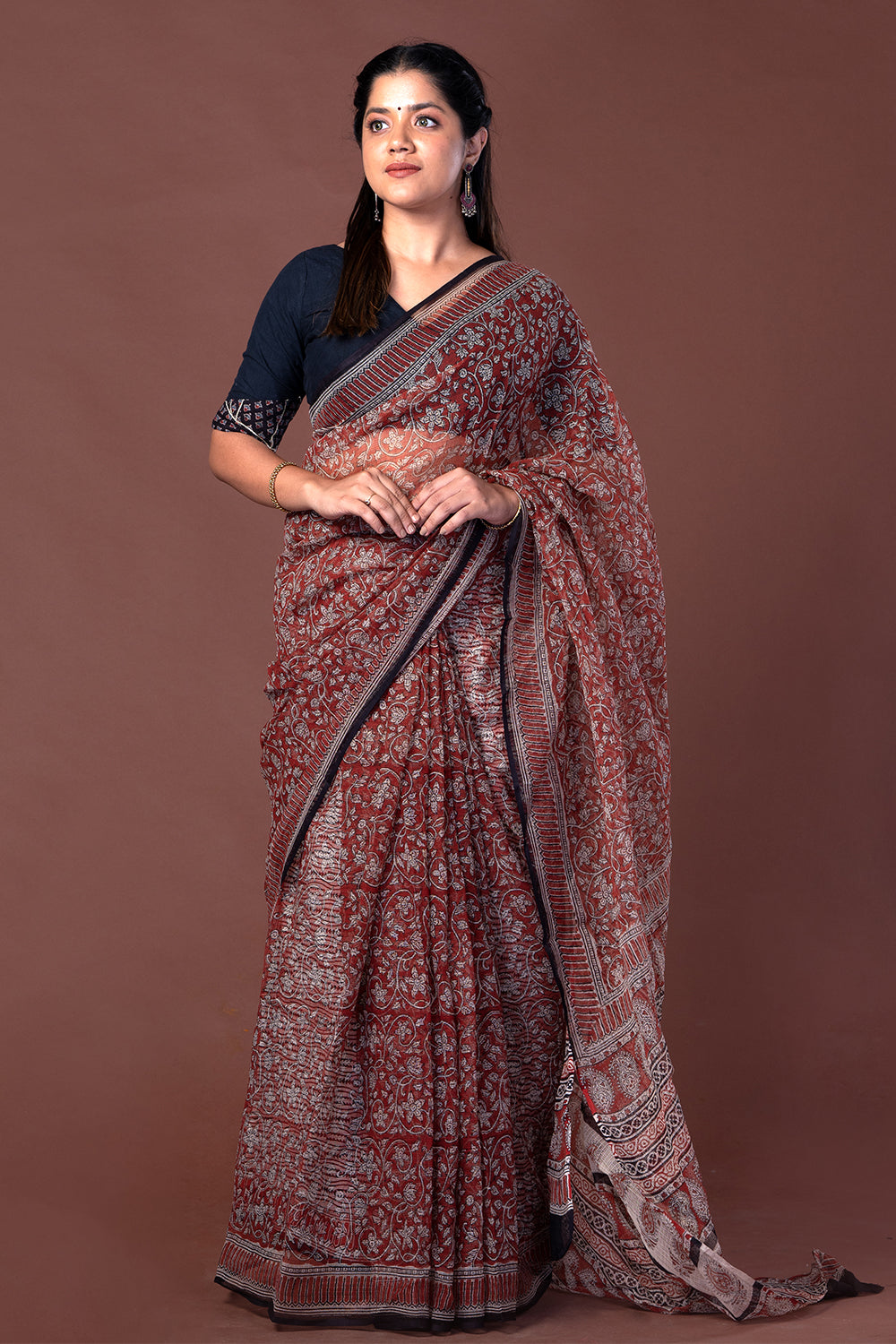 Maroon KotaDoria Saree with Off-White Rapid Flower Print