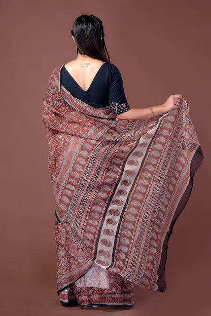 Maroon KotaDoria Saree with Off-White Rapid Flower Print