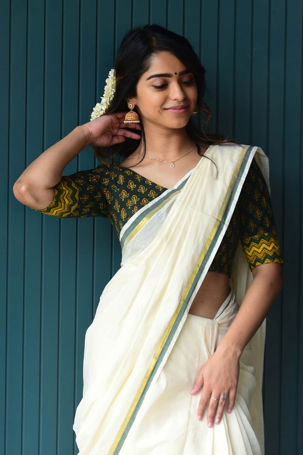 Off White Set Saree With Green Border