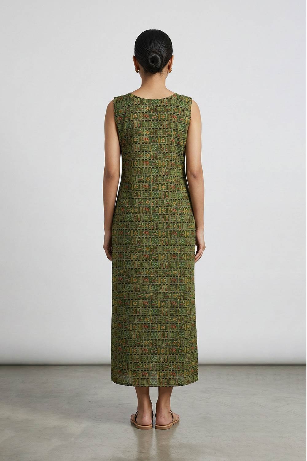 Green Sleeveless Slitted Goat & Elephant Print Kurti