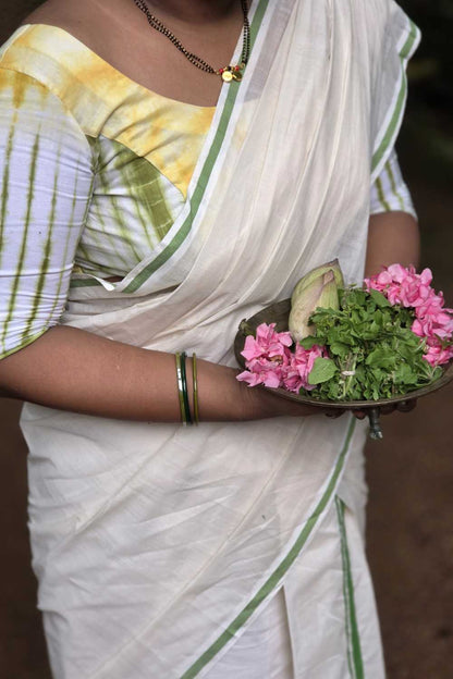 Puliyilakara Offwhite Set Saree Green
