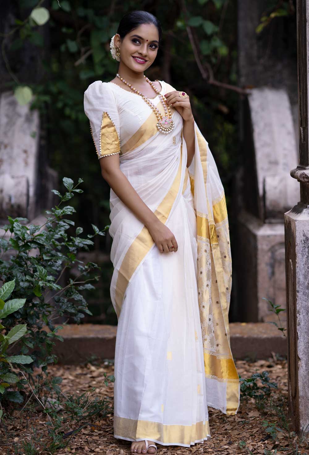 Off-White Kerala Blouse with Temple Design