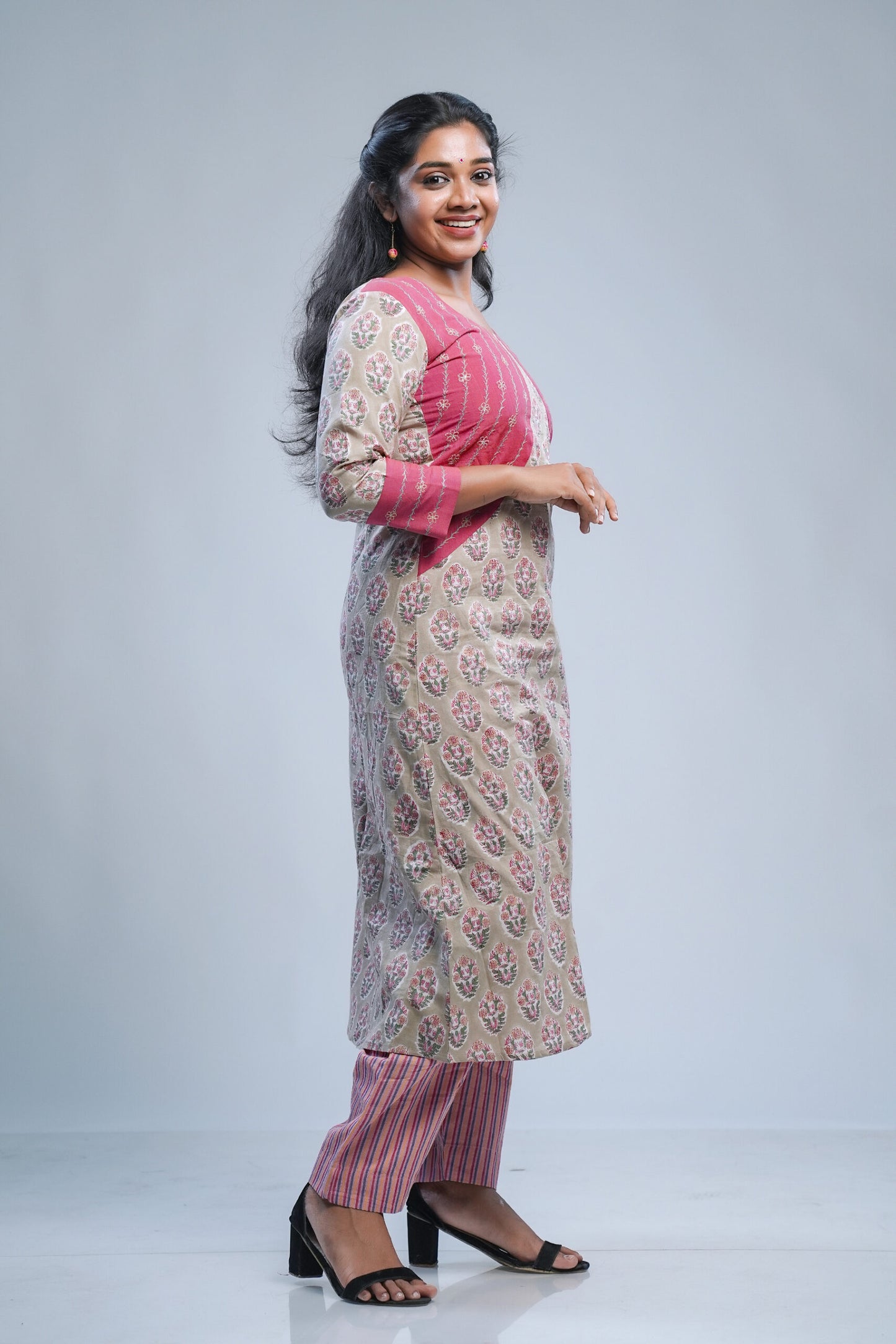 Greige Sanganeri A-Line Kurti Pink Yoke